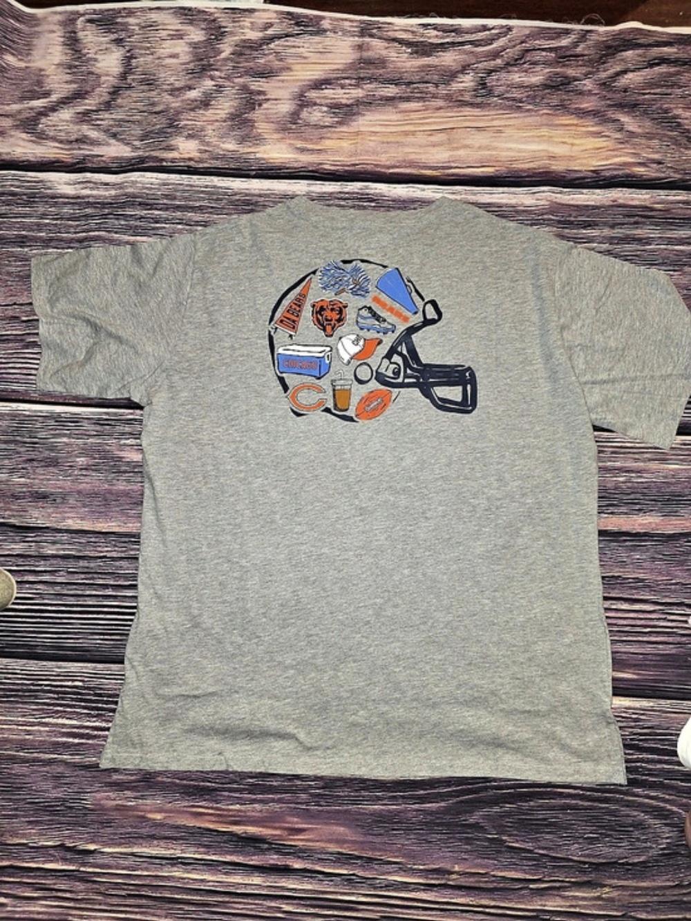NFL Team Apparel Chicago Bears Helmet Element Online Pocket T-Shirt Pocket
